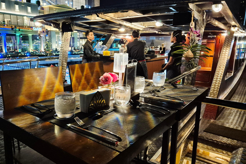 Bangkok: Horizon Yacht Dinner Cruise