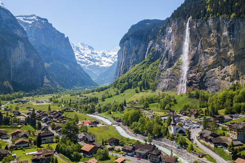 Privat förare: Zürich till Interlaken, Lauterbrunnen &amp; tillbaka