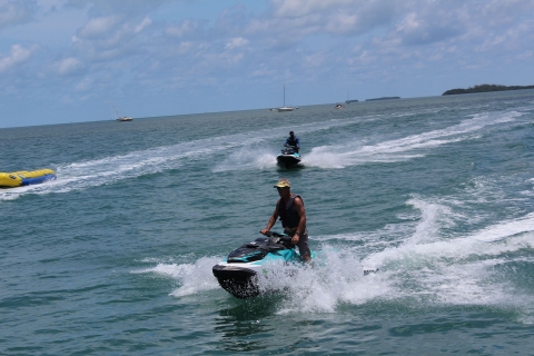 Transfer z Miami do Key West: delfiny, nurkowanie z rurką i nie tylkoTransfer z Key West na skuter wodny Duval Street