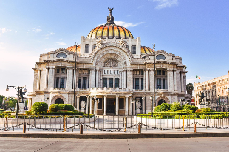Mexico City: Downtown Highlights Private Walking Tour Tour in English and/or Spanish