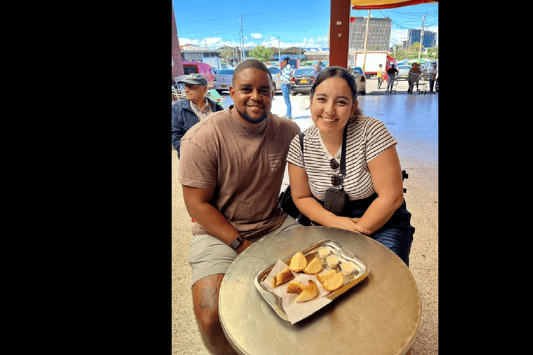 Bogotá: Paloquemao Market Brunch Tour