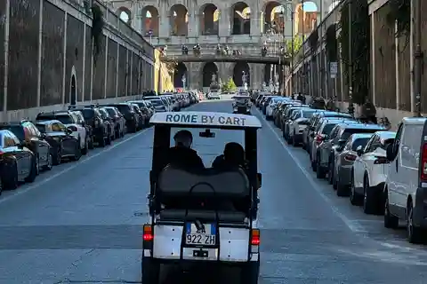 Roma: Tour particular de carrinho de golfe em 3 horas com degustação gastronómica