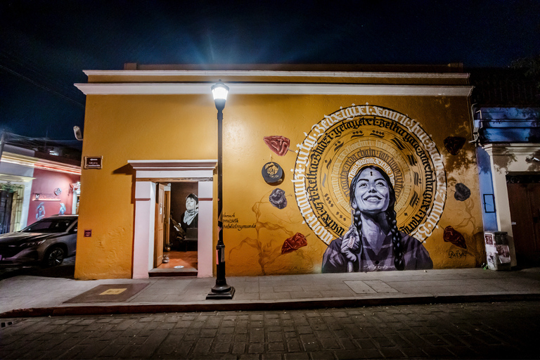 Oaxaca: Evening Street Food Tour with 14+ Tastings