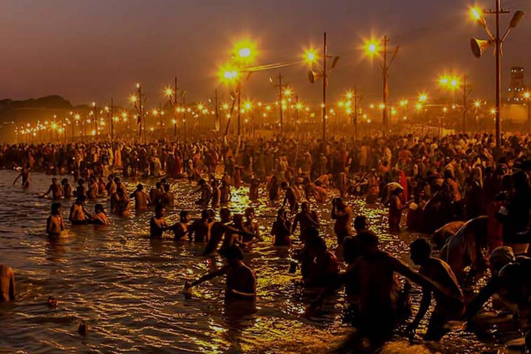 From Varanasi: 4 Days Varanasi - Prayagraj Kumbh Mela Tour Transport Only