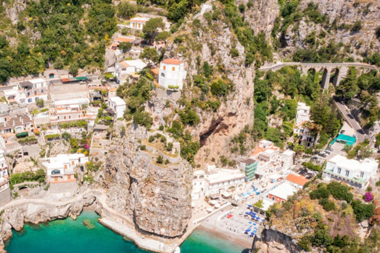 Amalfi Coast Boat Tour with Swimming and Drinks