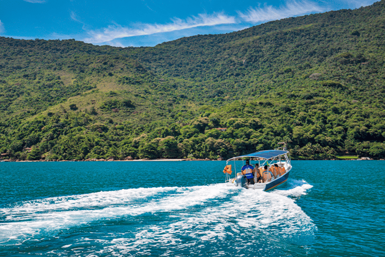 Wyspy Paraty: Łódź motorowa z nurkowaniemGrupowy rejs statkiem po morzu Paraty