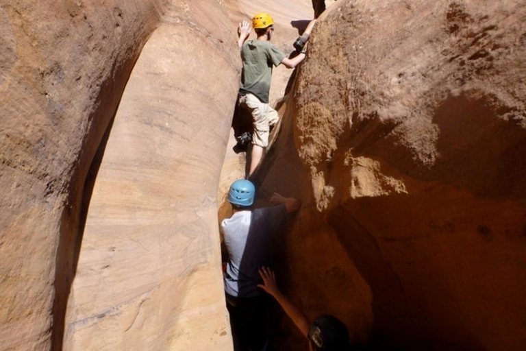 Moab: Aventura de Barranquismo en el Cañón Chamisa