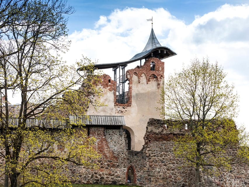 Pokaini stone agglomerates, Dobele castle, Nakotnes park | GetYourGuide