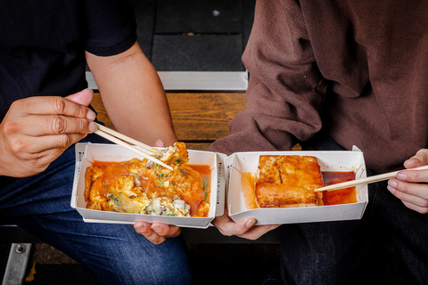 Taipei: Formosa Flavours Food Tour with 12+ Tastings