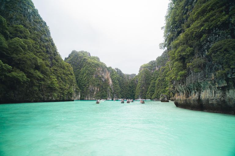Krabi: Private Phi Phi Islands & 4 Islands Speedboat Tour