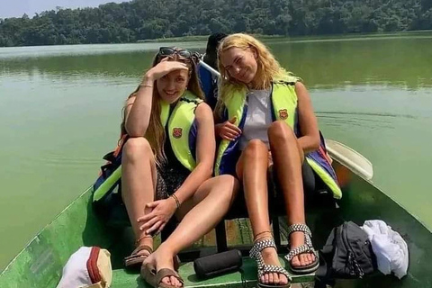 Arusha: kanoën en vogels spotten op het Duluti-meerArusha: Kanoën en vogels spotten op het Duluti-meer