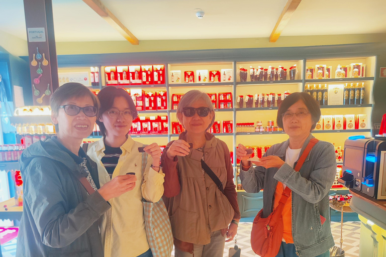 From Lisbon: Medieval Tour, Batalha, Tomar, Alcobaça, Óbidos Private Tour Option