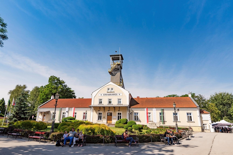Wieliczka Salt Mine, Lunch & Schindler’s Factory Tour in Italian