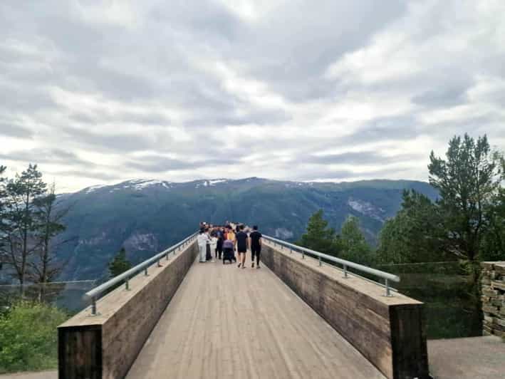 Stegastein Skywalk Tour – Scenic Fjord Views