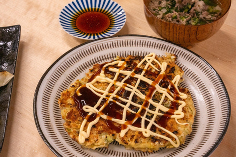 Osaka : Cours de cuisine et dégustation de saké avec visite du marché local