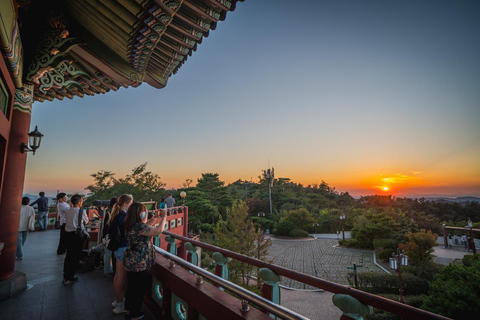 Seoul Evening Highlights: Ikseon-dong, Naksan & Bugak View