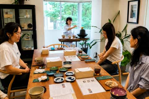 Tokyo Shibuya Kintsugi with Matcha & Sake Tasting Experience - Image 3