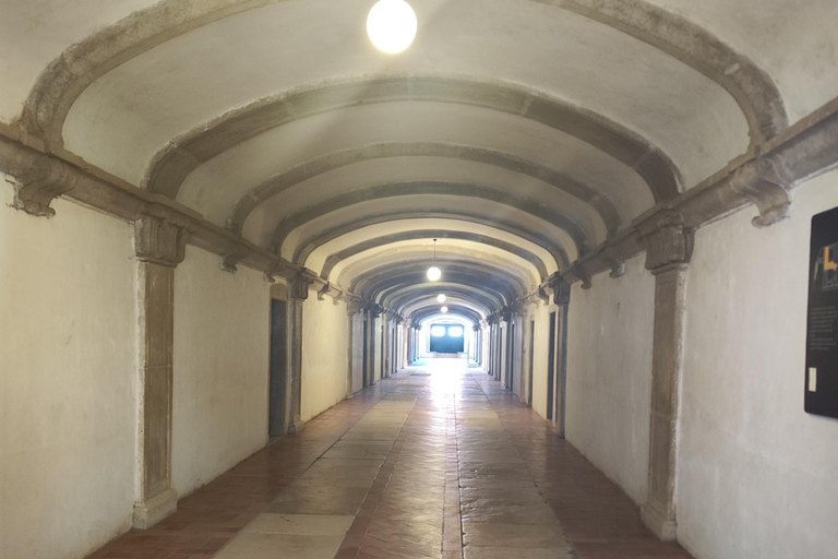 From Lisbon: Medieval Tour, Batalha, Tomar, Alcobaça, Óbidos Private Tour Option