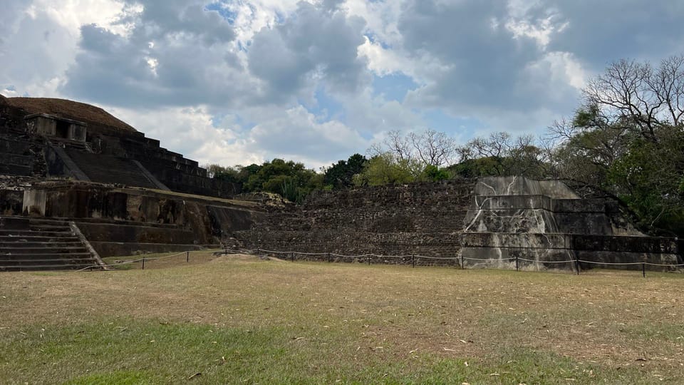 San Salvador Ruinas de Tazumal, Casablanca