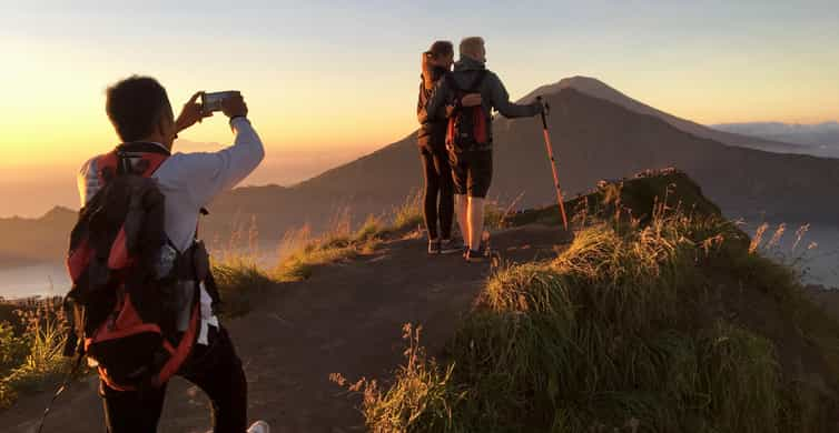 Ubud: Mount Batur Sonnenaufgangs-Trekking Tour | GetYourGuide