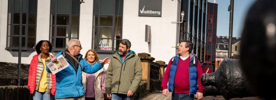 Découvrez les remparts de la ville : visite en petit groupe ou visite privative