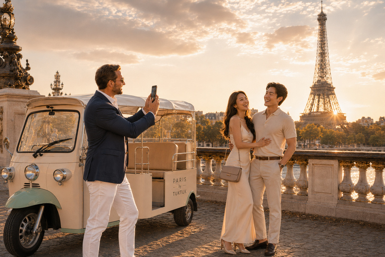 Paris: Top 15 Attractions Private Tour by Tuk Tuk 2h Tour — Shorter Itinerary from meeting point