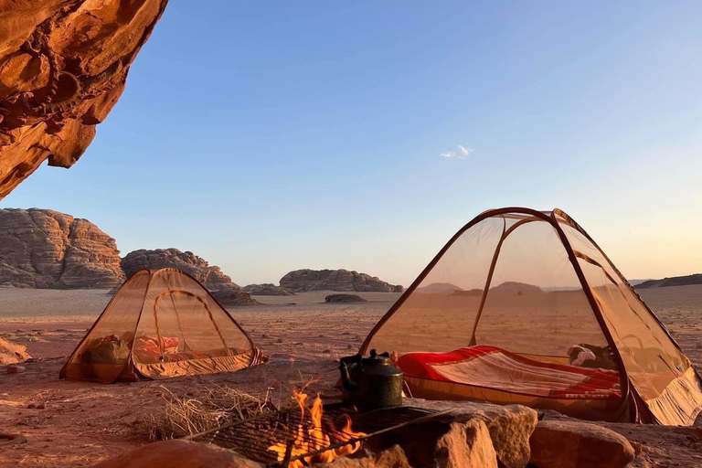 Wadi Rum: 4-Day Trekking Adventure with Wild Camping