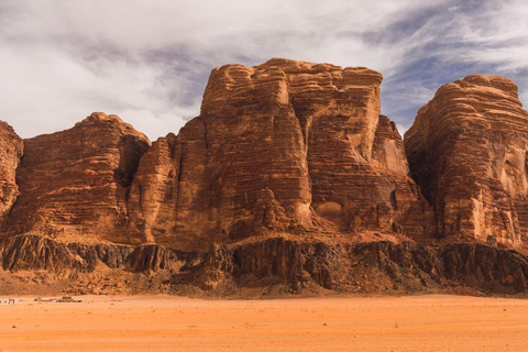 Wadi Rum Full-Day Jeep Tour: Lunch, Sunset & Hidden Gems
