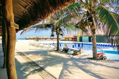 Cartagena: moddervulkaan met lunch, zwembad en strandModdervulkaan met lunch, zwembad en strand