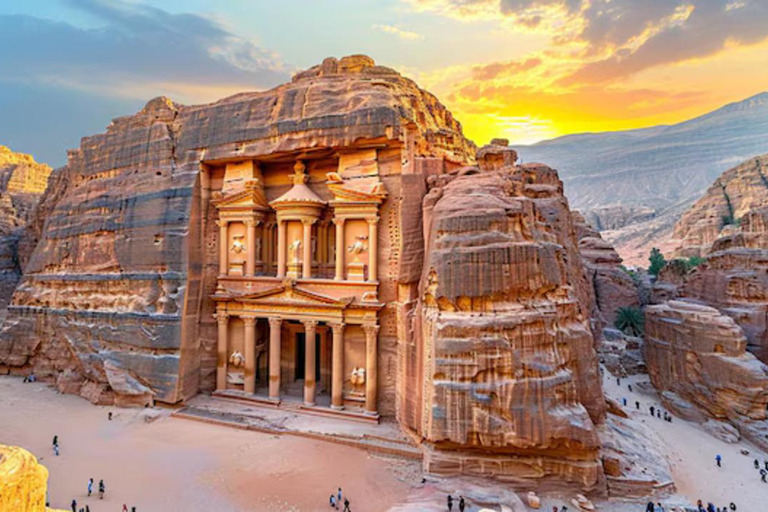 Jordan's 3 Wonders: Petra, Wadi Rum & Shobak Castle Blitz Private Tour: Transportation, 4x4 Tour & Entry tickets