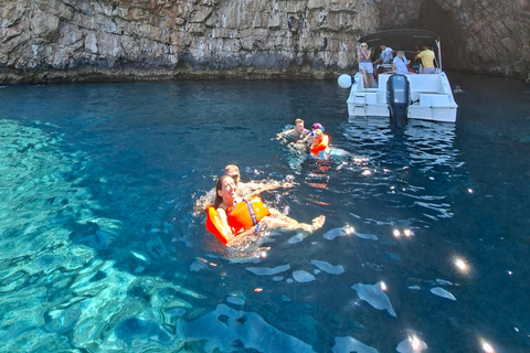 4-Hour Boka Bay Tour