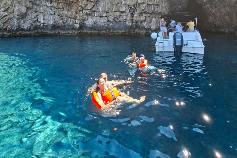 4-Hour Boka Bay Tour