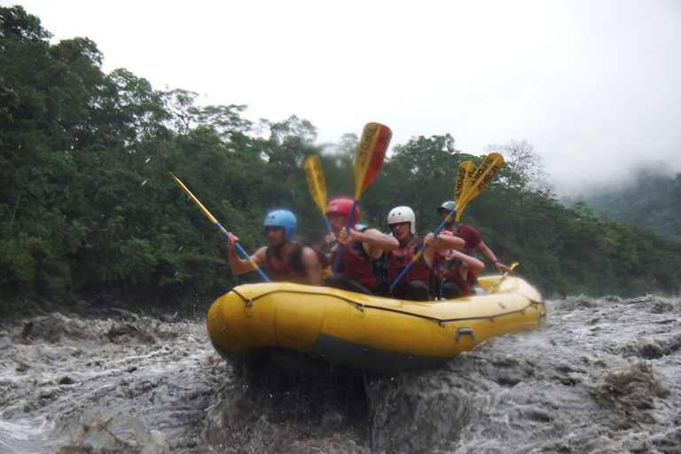 Whitewater rafting in Baños White Water Rafting in Baños