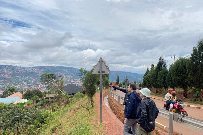 Kigali: Excursión de lujo de un día al Parque Nacional de Akagera con paseo en barco