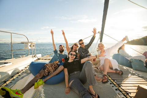 Bay of Islands Tour (Bay Explorer)