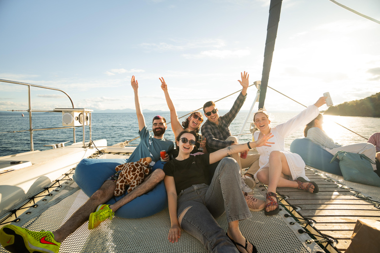 Bay of Islands Tour (Bay Explorer)