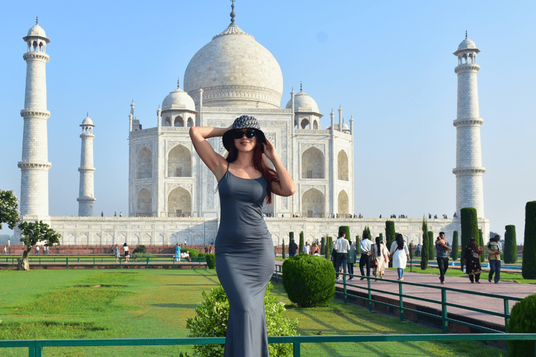 From Delhi: Taj Mahal &amp; Agra Private Day Trip with TransferFrom Delhi- Car with Driver and private Tour Guide