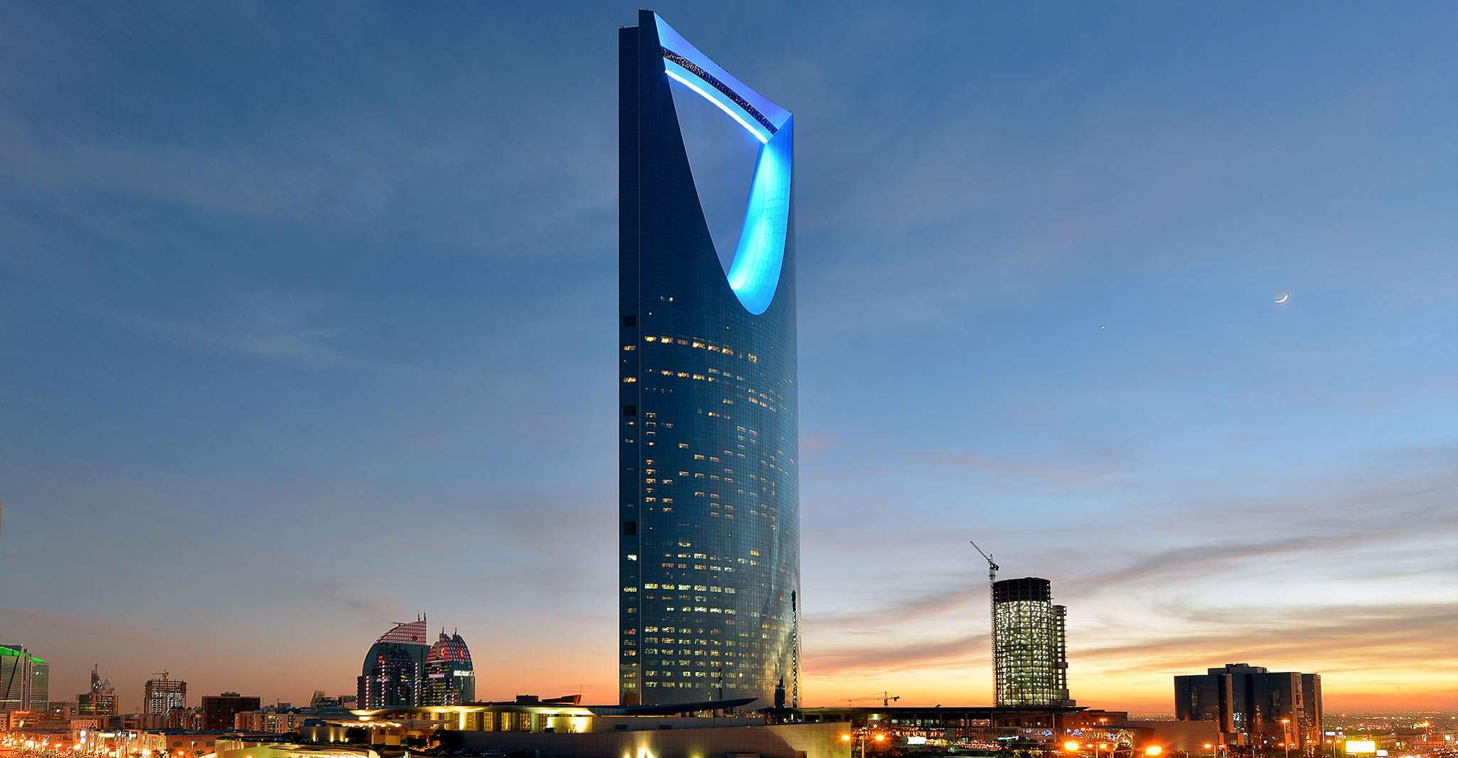 VIP Riyadh Half Day Almasmak, National Museum, Kingdom Tower photo 1