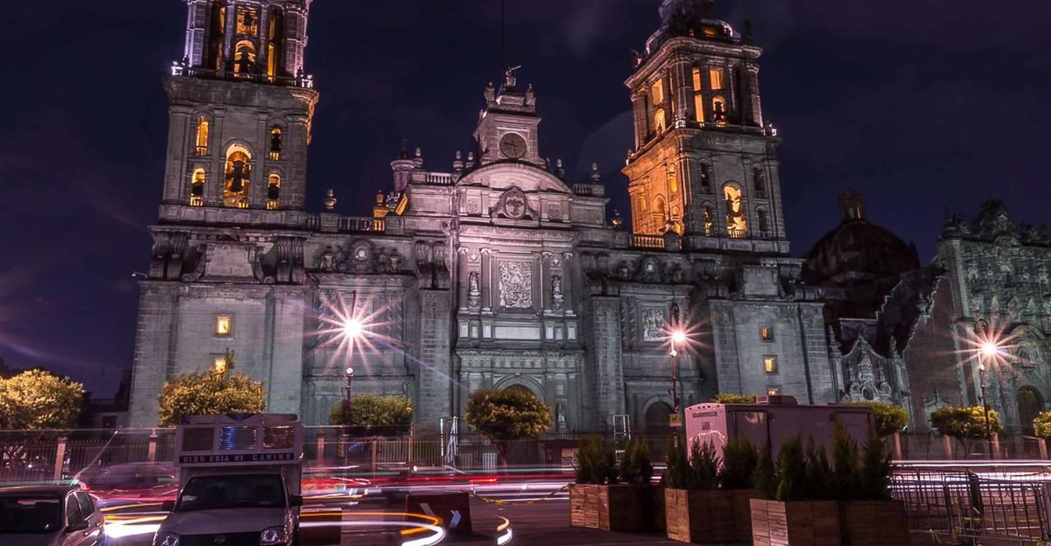 Mexico City, Double Decker Bus Night Tour - Hizvo