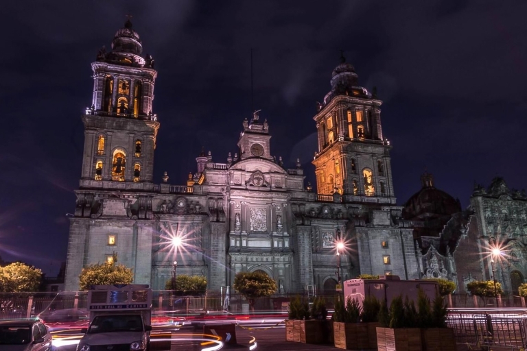 Meksyk: Nocna wycieczka autobusem piętrowymNocna wycieczka autobusem piętrowym