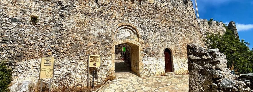 Château de St. Hilarion et ruines de Bellapais - avec guide privé