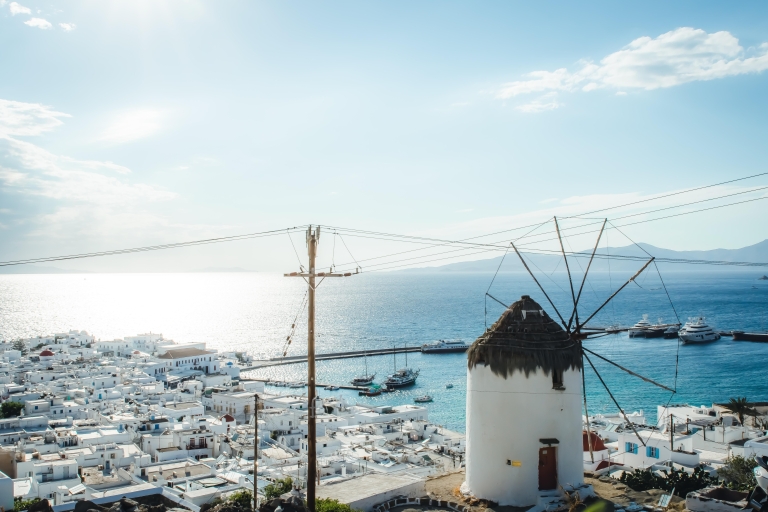 Transfert privé : Port de Mykonos à votre villa en minibus
