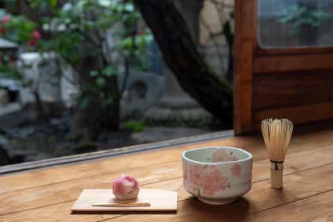 Kyoto : Cérémonie du thé Sakura pratique dans une machiya de 150 ans