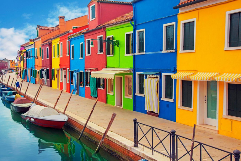 Venice: Basilica, Doge's Palace, Gondola and Lagoon Islands Summer: Basilica, Doge's Palace, Islands & Gondola in 2 Days