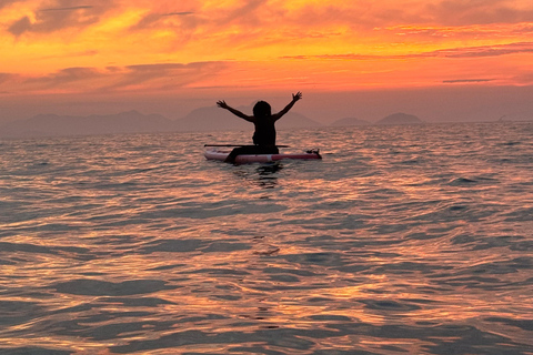 Paddla i soluppgången i Rio – eller under dagenPaddelsurfing i Rio vid soluppgången – eller under dagen