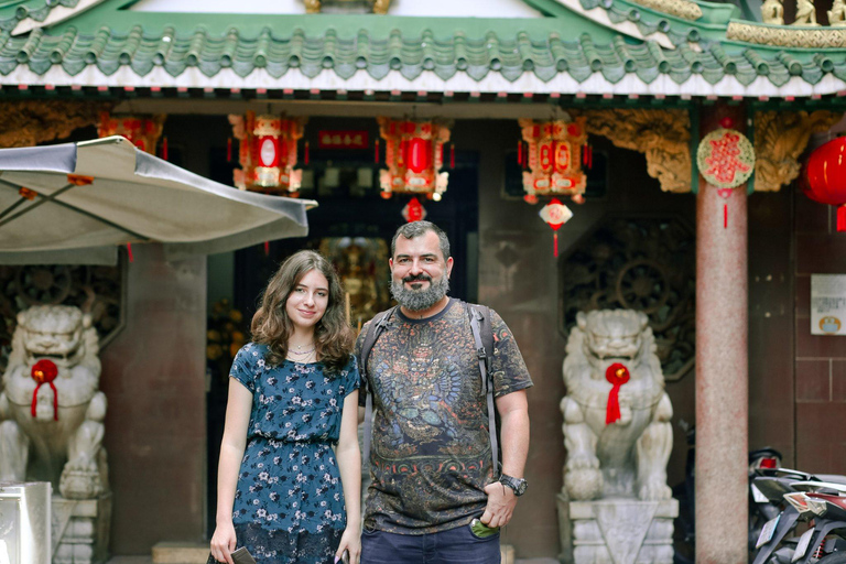 Ho Chi Minh City: Private Couple or Family Photoshoot