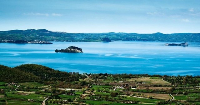 Visit Lake Bolsena and the 'Via Francigena' eBike Tour in Sorano