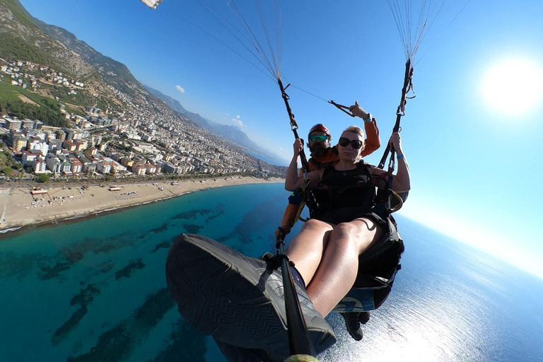 From Antalya: Paragliding to Alanya with Cable Car Ride