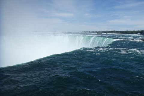 Niagara Falls, Ontario: Day tour starting in Toronto