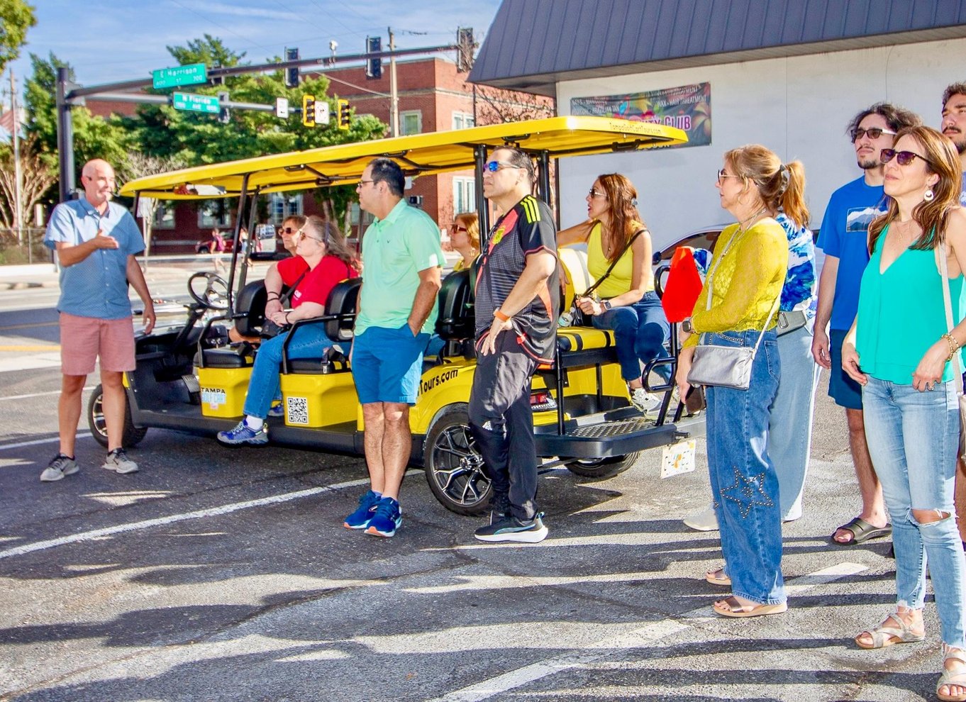 Tampa: Guidet byrundtur i Deluxe Street Golf Cart